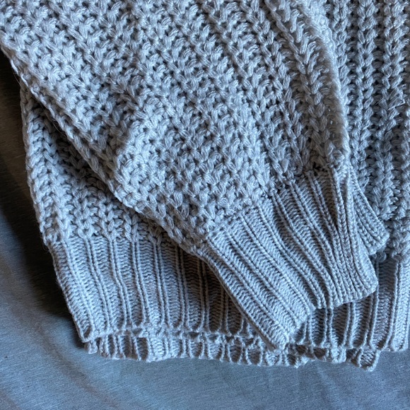 Grey Knitted Sweater - Picture 3 of 4
